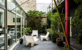 Гостиница Le Quartier Bercy-Square  Париж